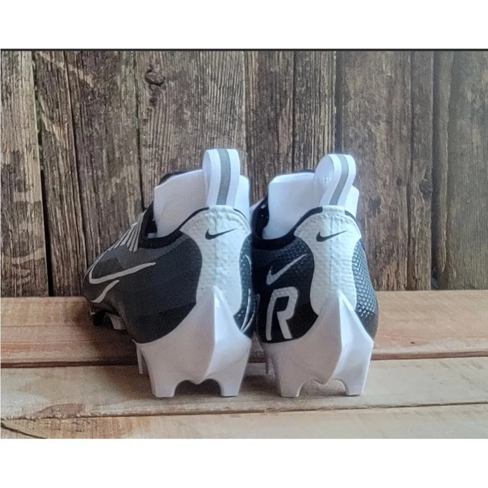NWT Nike Vapor Edge Pro 360 Black/White Football Cleats Sz 8.5 New No Box‎